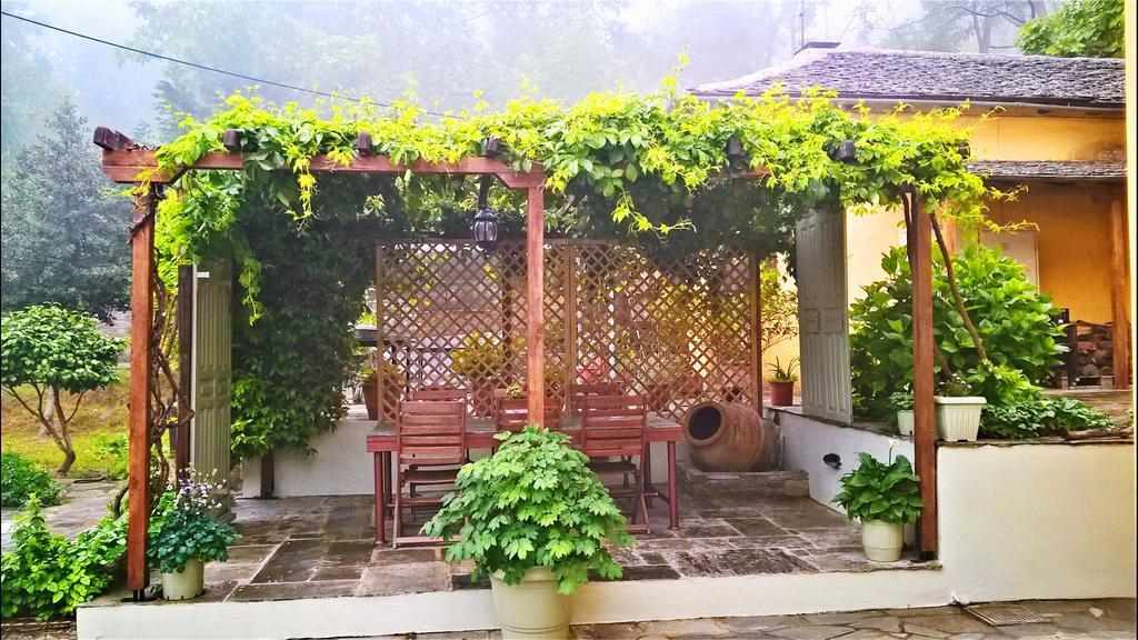 Ellis Full Guest House Tsagkarada Dış mekan fotoğraf